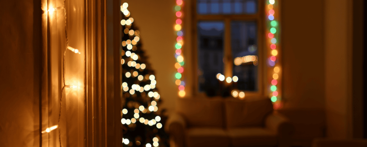 how to choose led strip light for Christmas festive decorations